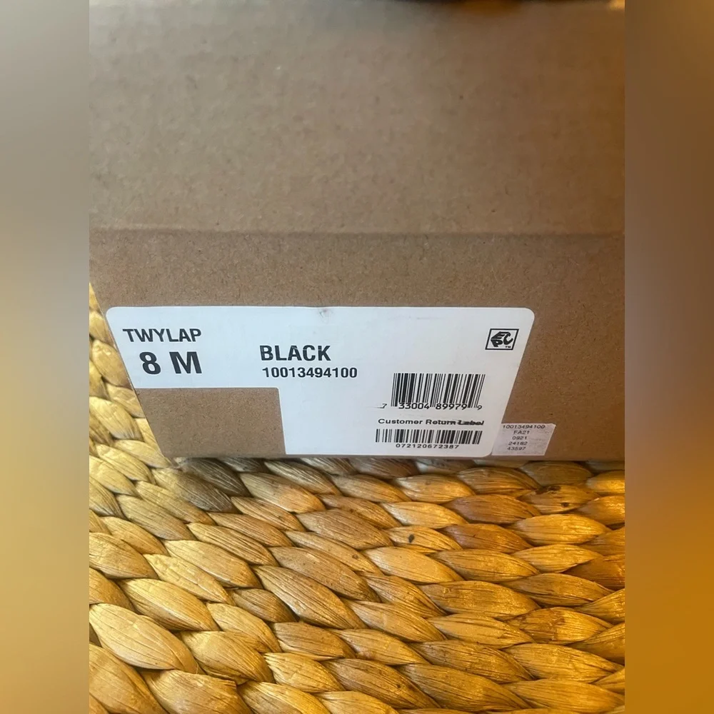 Bar lll Twyla Rubber Lug Boots - Picture 6 of 7